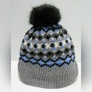 Vera Bradley Playful Penguin Hat, NWT